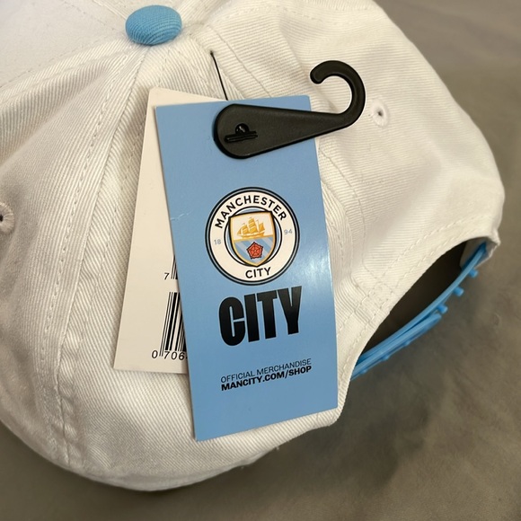 Manchester City White and Blue Cap - Picture 2 of 3